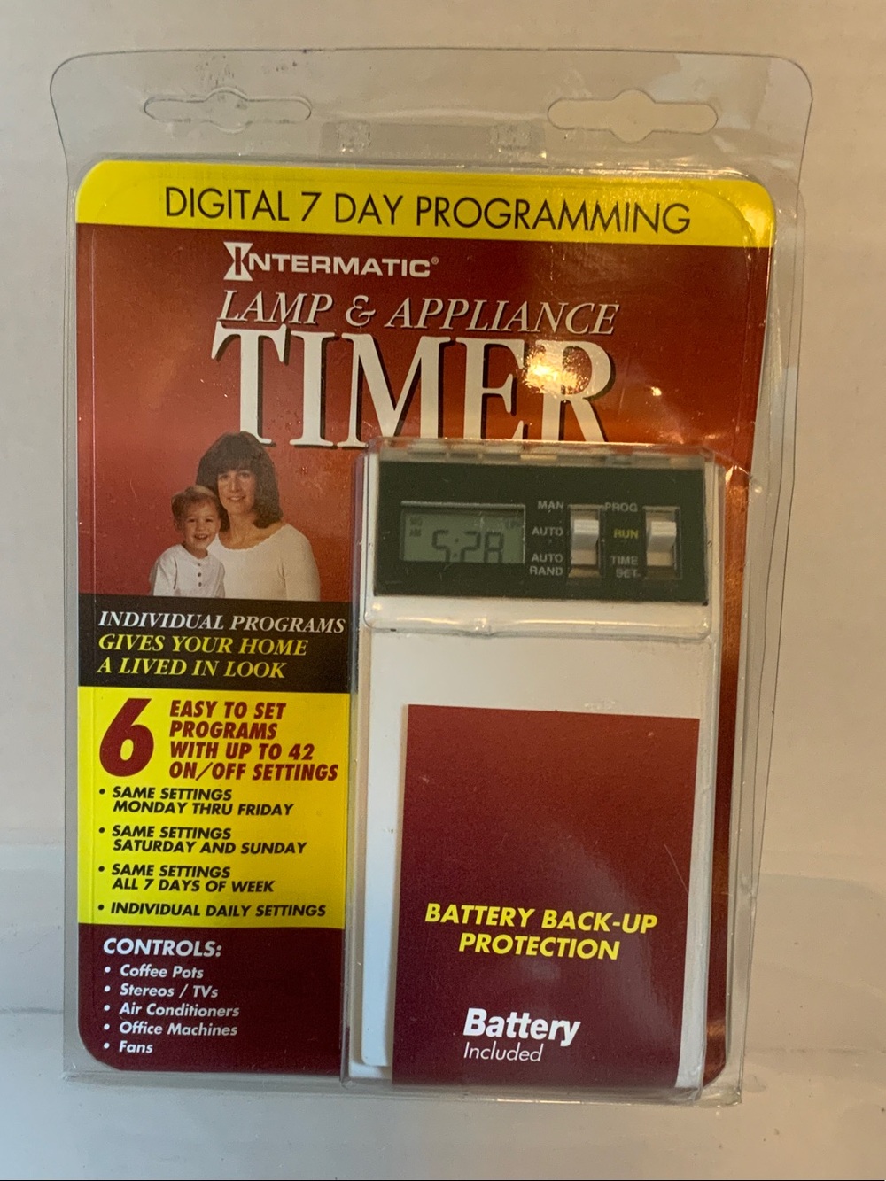 Lamp & Appliance Timer - White and Red